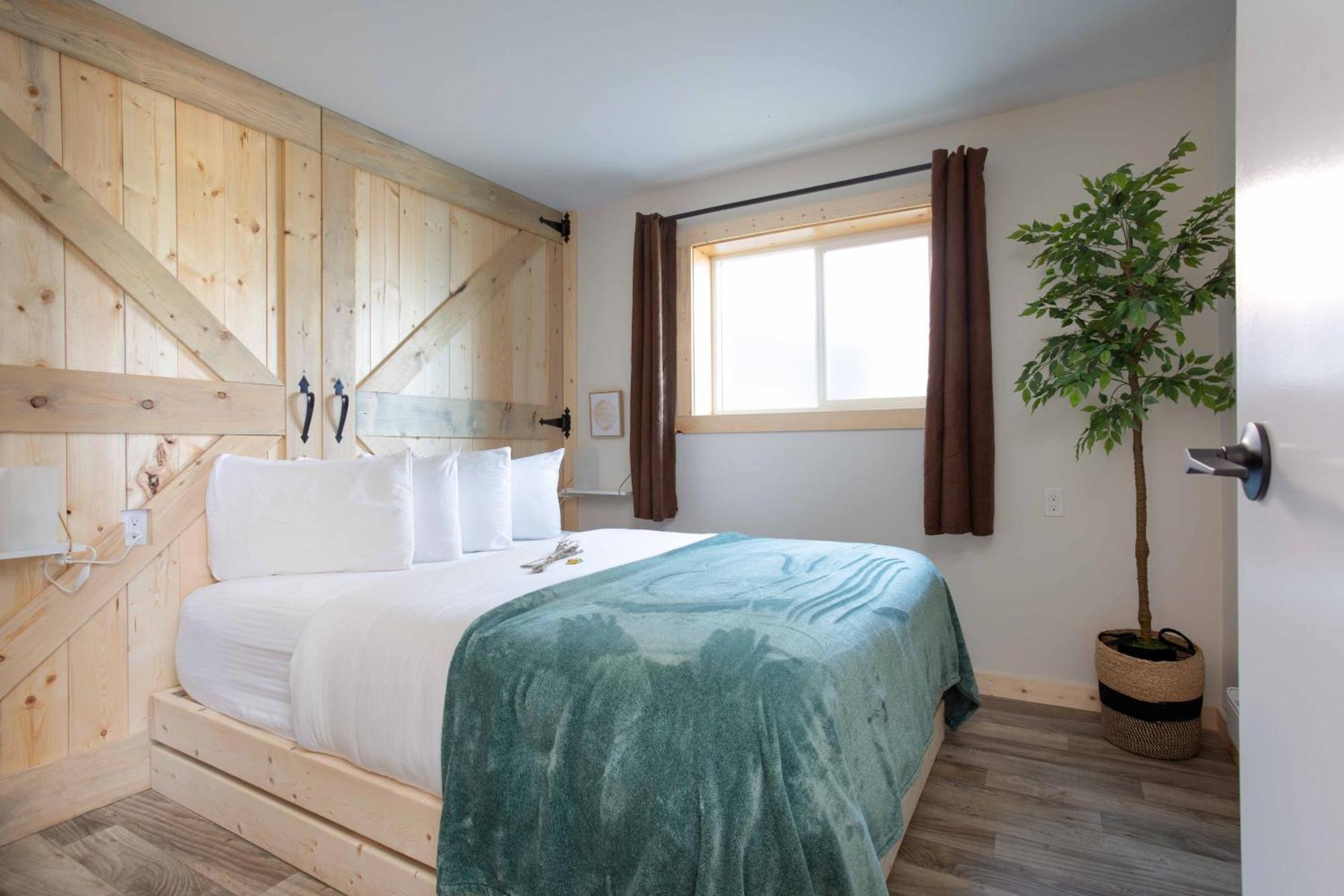 The Valley View Cabins And Event Center เครสตัน ภายนอก รูปภาพ