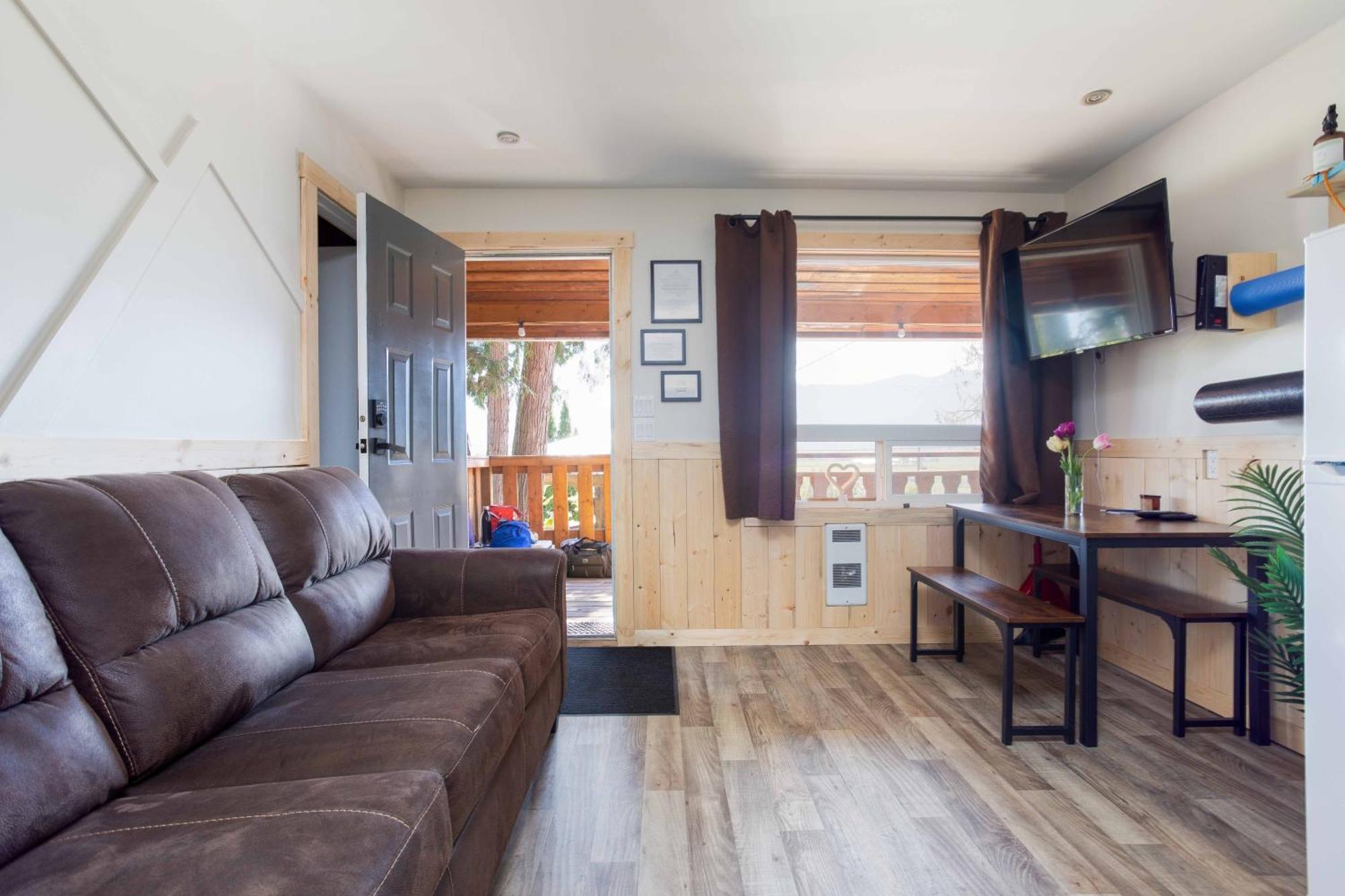 The Valley View Cabins And Event Center เครสตัน ภายนอก รูปภาพ