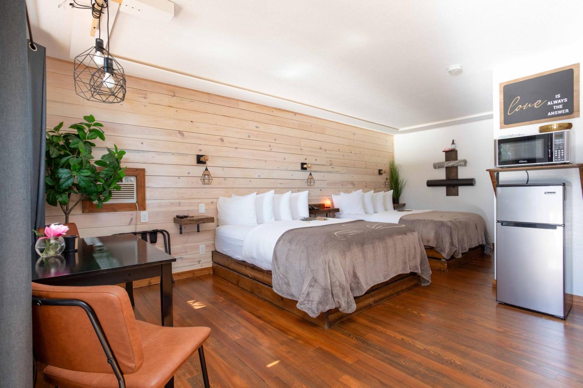 The Valley View Cabins And Event Center เครสตัน ภายนอก รูปภาพ