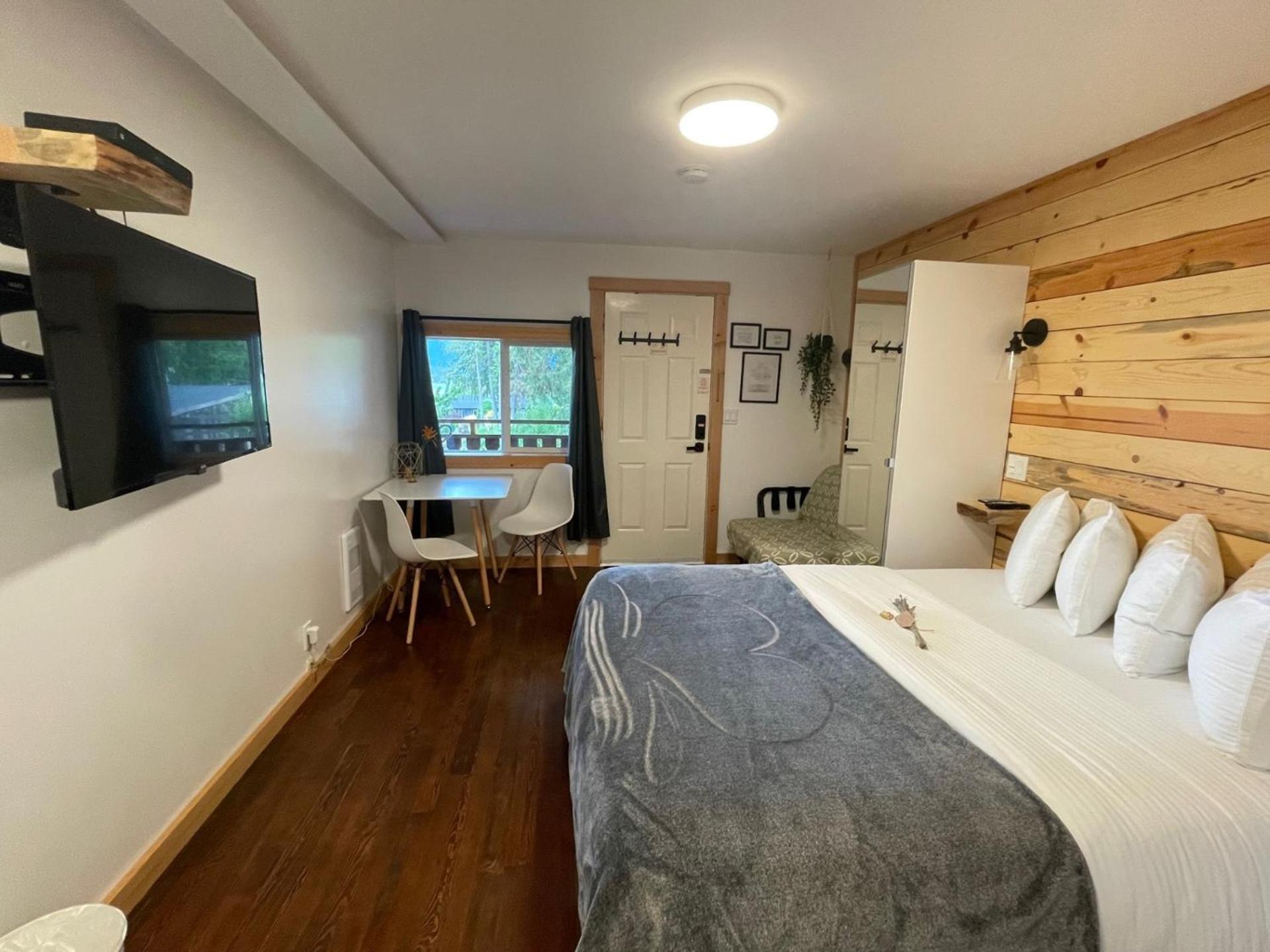The Valley View Cabins And Event Center เครสตัน ภายนอก รูปภาพ